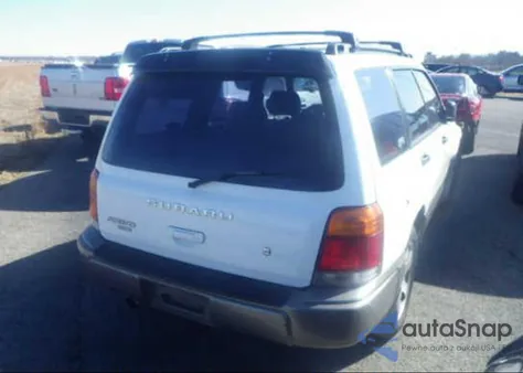 1998 Subaru Forester S z USA, uszkodzony, nr VIN JF1SF6553WH780252